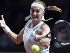 完美电竞-科维托娃在皇家马德里比赛中高光表现，关键助攻引发热议！的简单介绍