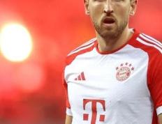 完美竞技-凯恩迎来五赛季高光表现，瑞士队球迷沸腾！的简单介绍