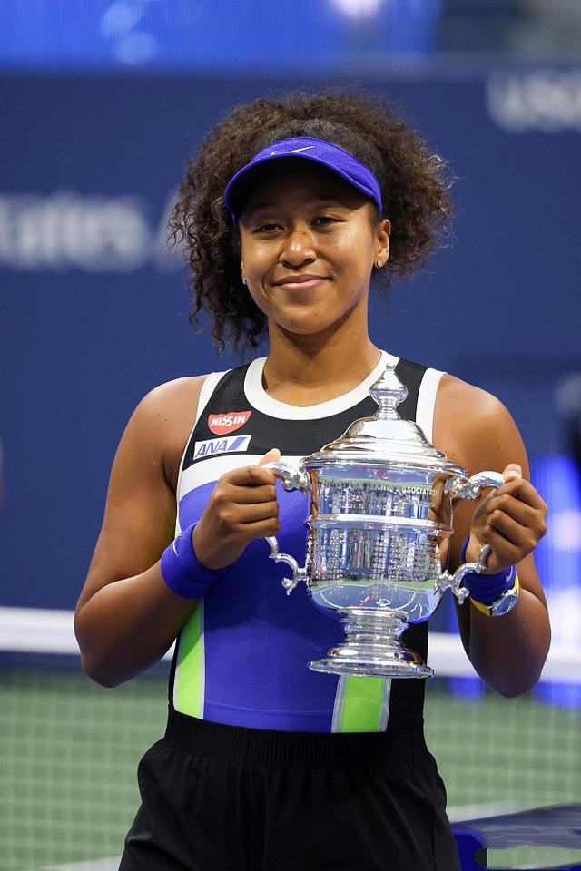 完美电竞- 曼联夺冠巴萨爆冷